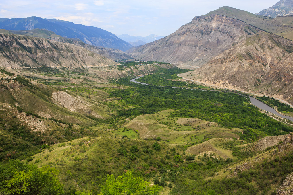Andiyskoye Koysu river (долина реки Андийское Койсу)